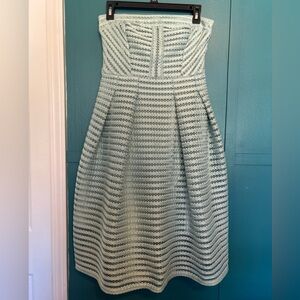 New York & Company Strapless Light Teal Dress With Pockets